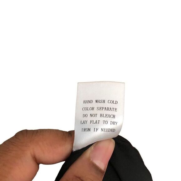 NWT - Le Lis Romper Size M - Picture 3 of 6